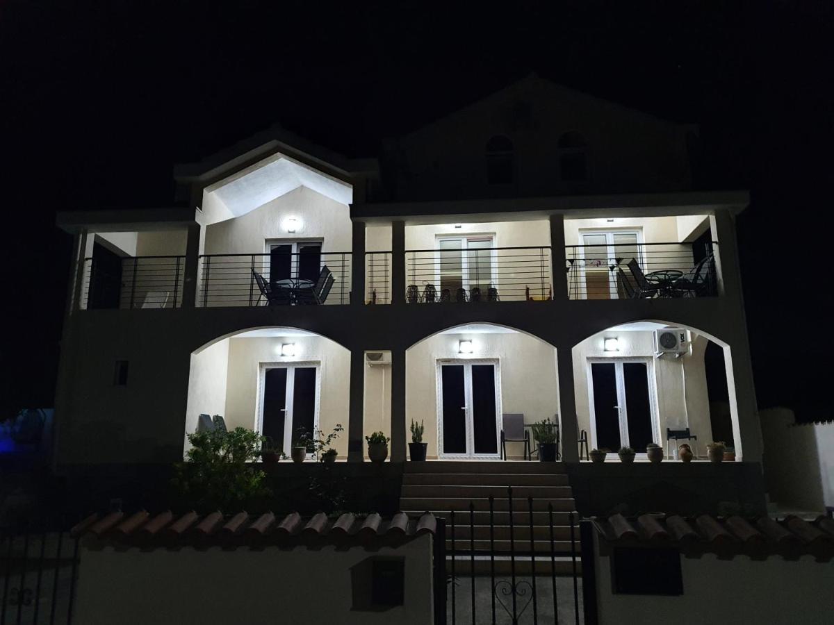 Talija Apartments Krimovica Budva Eksteriør billede